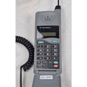Motorola Piper Grey Flip Car Phone Vintage Retro Cellular Mobile 2189
